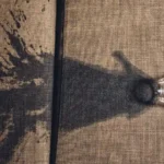 tache de vin sur canapé, comment retirer une tache de vin ? comment nettoyer une tache de vin ?